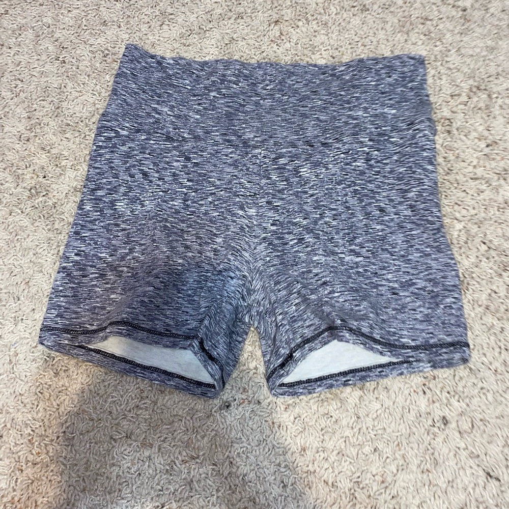 Super cute gray form fitting spandex!